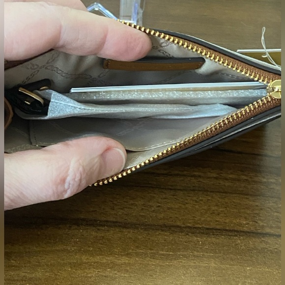 Michael Kors Jet Set Charm Medium Slim Card Case Signature MK logo - Picture 6 of 7